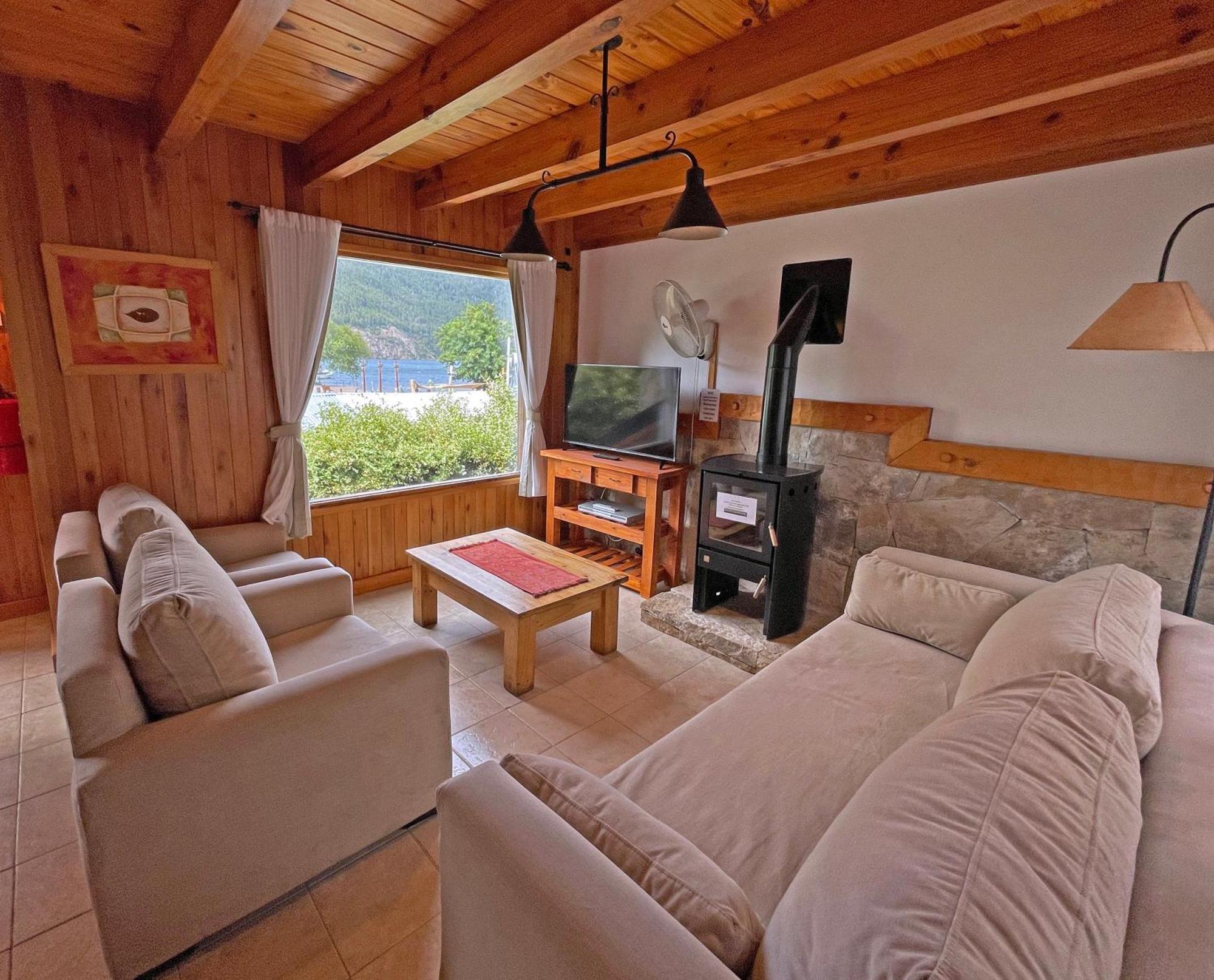 Apart Hotel Orilla Mansa By Visionnaire San Martin de los Andes Bagian luar foto
