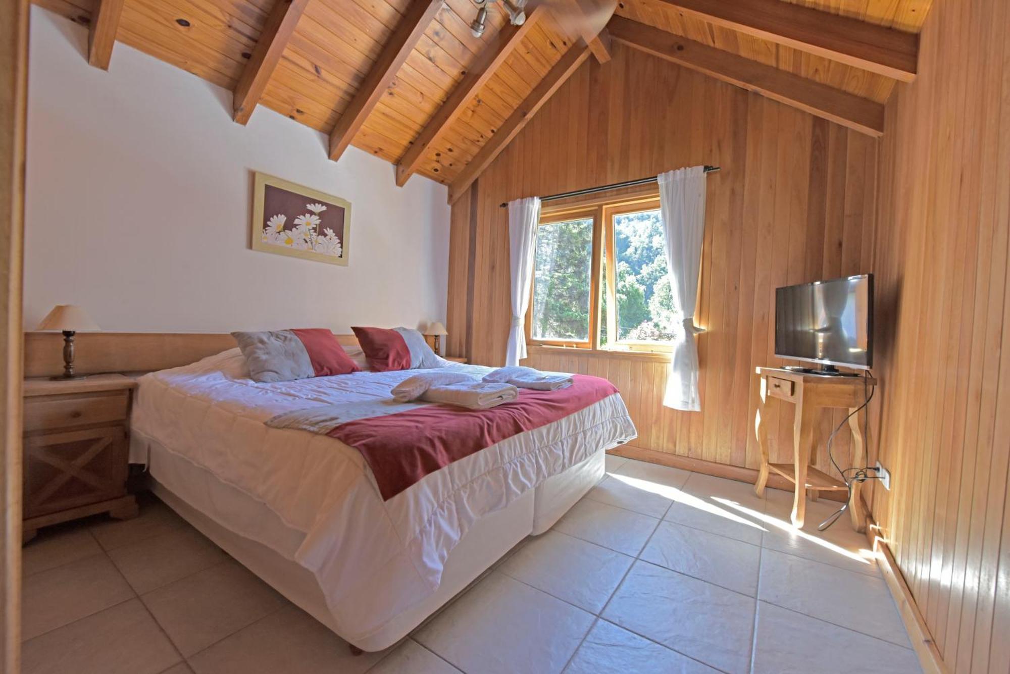 Apart Hotel Orilla Mansa By Visionnaire San Martin de los Andes Bagian luar foto